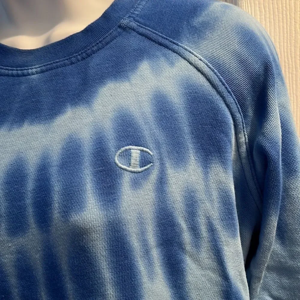 NWOT Champion Women's Tie Dye Sweatshirt Crewneck size S‎